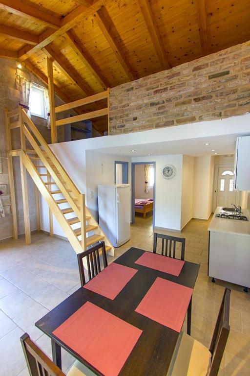 Seaside Secluded Apartments Cove Skozanje, Hvar - 5713 Gdinj Екстериор снимка